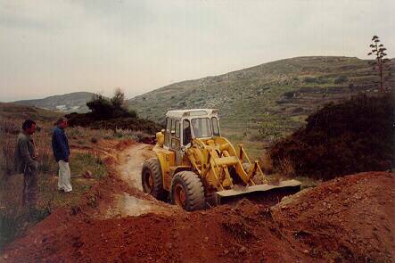 Syros - under construction